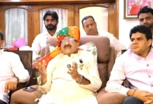 Breaking News : क्या 31 अक्टूबर की 'गुर्जर स्वाभिमान रैली' बदलेगी राष्ट्रीय राजनीति का समीकरण?, रामलीला मैदान से कैबिनेट में हिस्सेदारी की हुंकार, देशभर से लाखों लोगों के जुटने का दावा, राष्ट्रीय अध्यक्ष और पूर्व मंत्री हरिश्चंद्र भाटी बोले राष्ट्रीय राजनीति में उचित प्रतिनिधित्व की मांग हुई तेज 9 1782728647 WhatsApp Image 2026 06 29 at 3.50.31 PM converted
